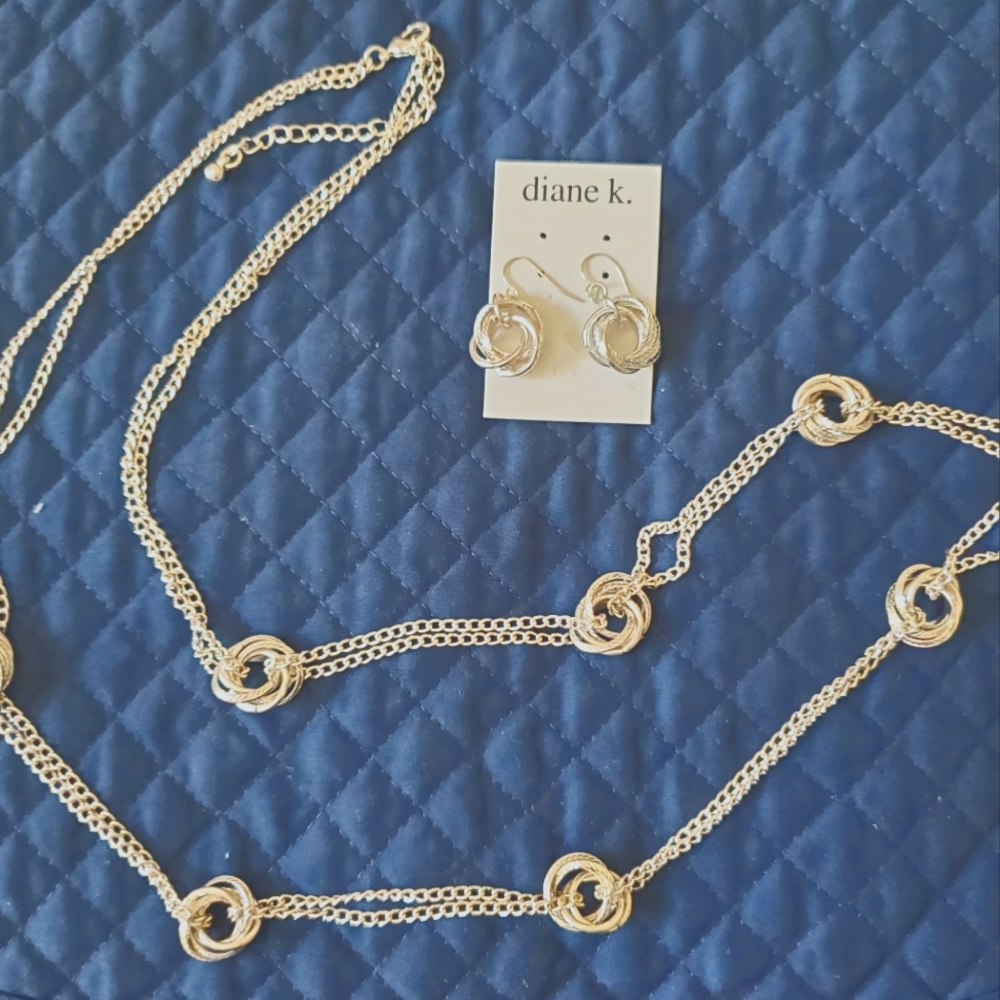 Necklace and earrings set, Diane k brand